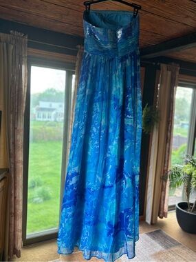 Aidan Mattox Vibrant Turquoise Strapless Dress